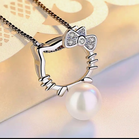 ๐ Sterling Silver Cute Cat Pearl Necklace - Picture 2 of 4